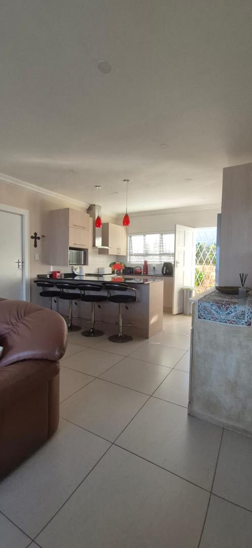 To Let 2 Bedroom Property for Rent in Dana Bay Western Cape